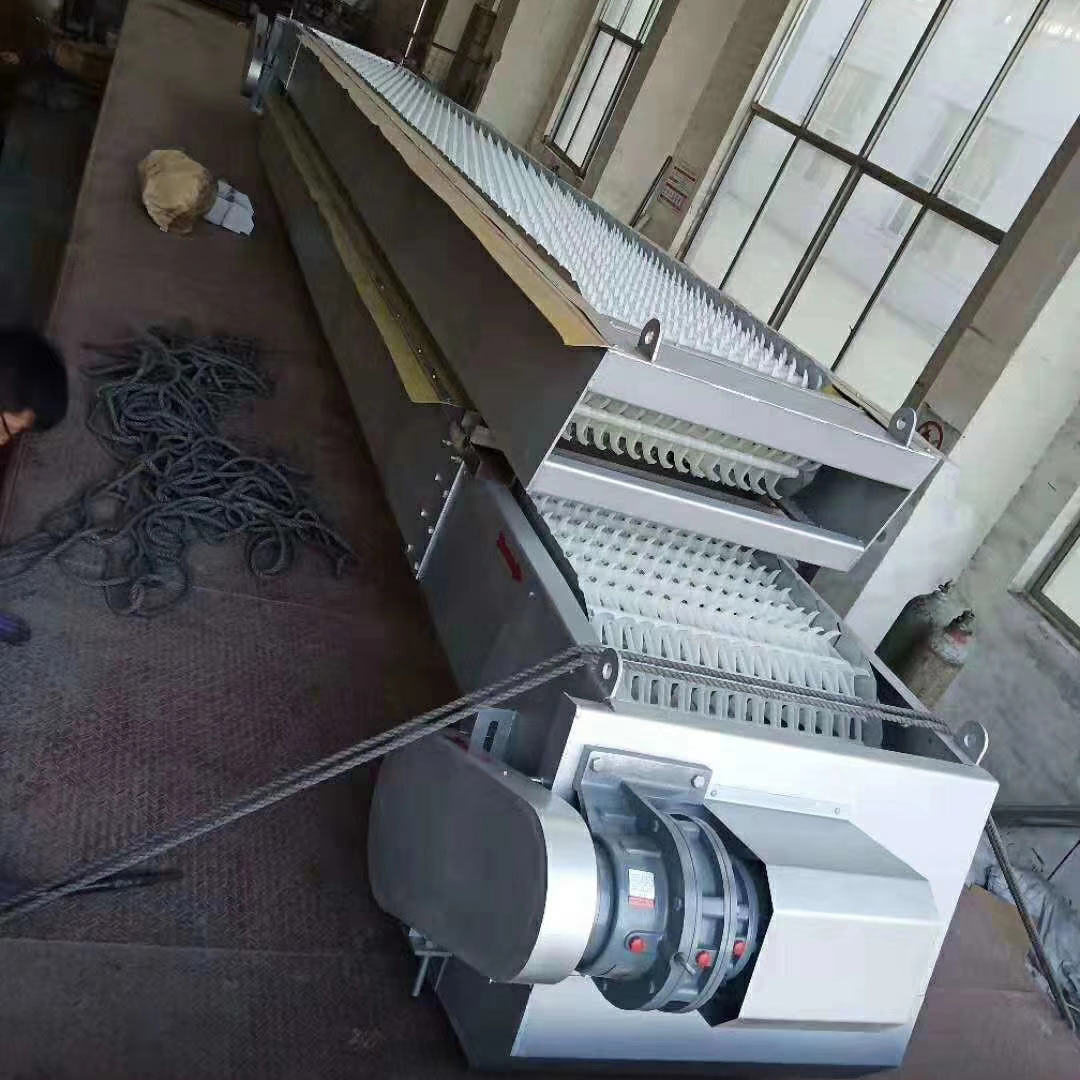 格栅清污机