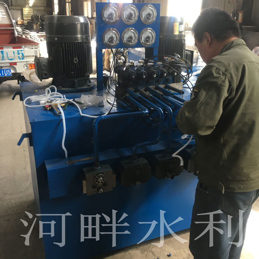 启闭机